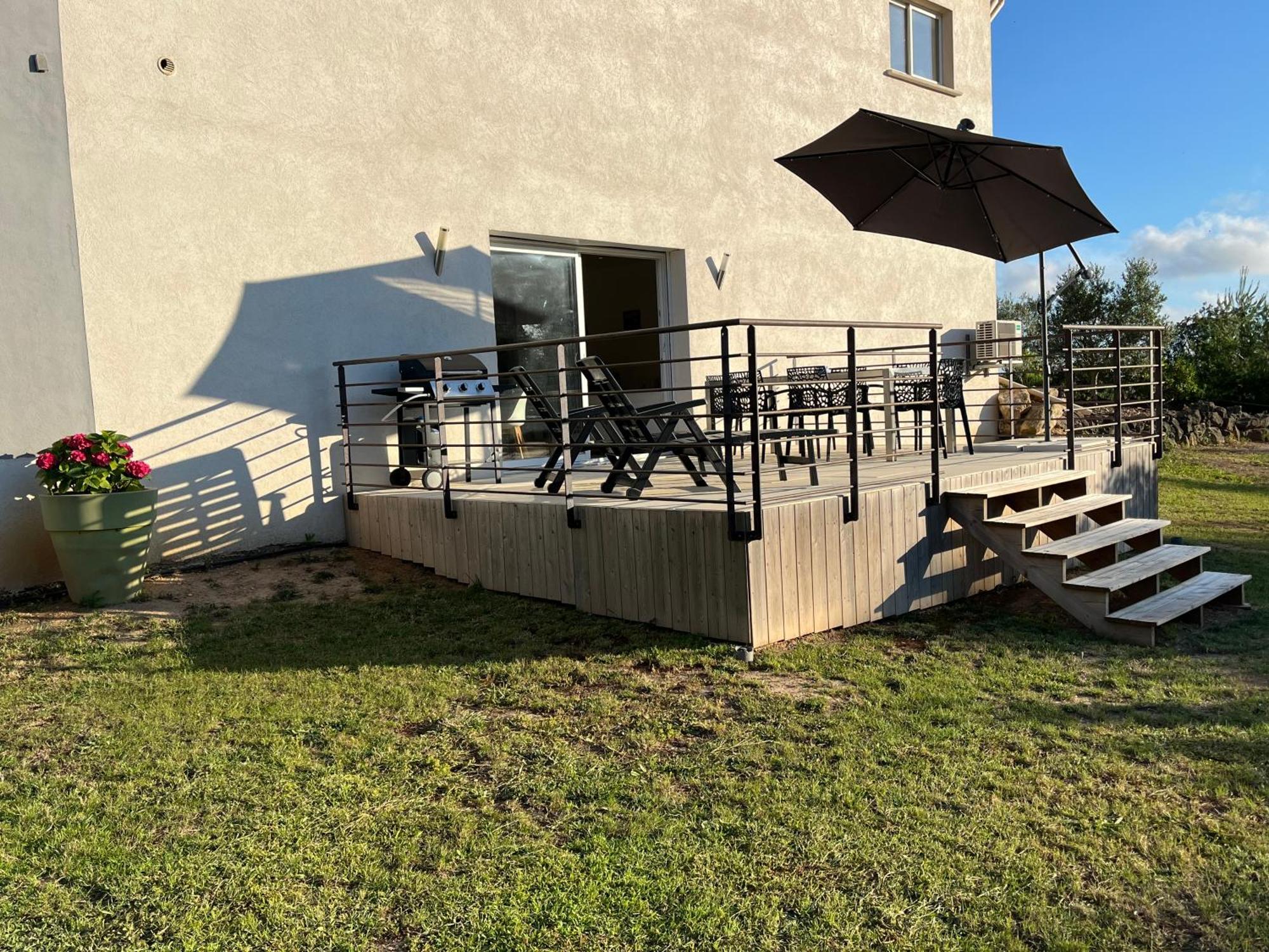 Saint-Mitre-les-Remparts Villa Bahia - Bas De Villa En Pleine Nature ! מראה חיצוני תמונה